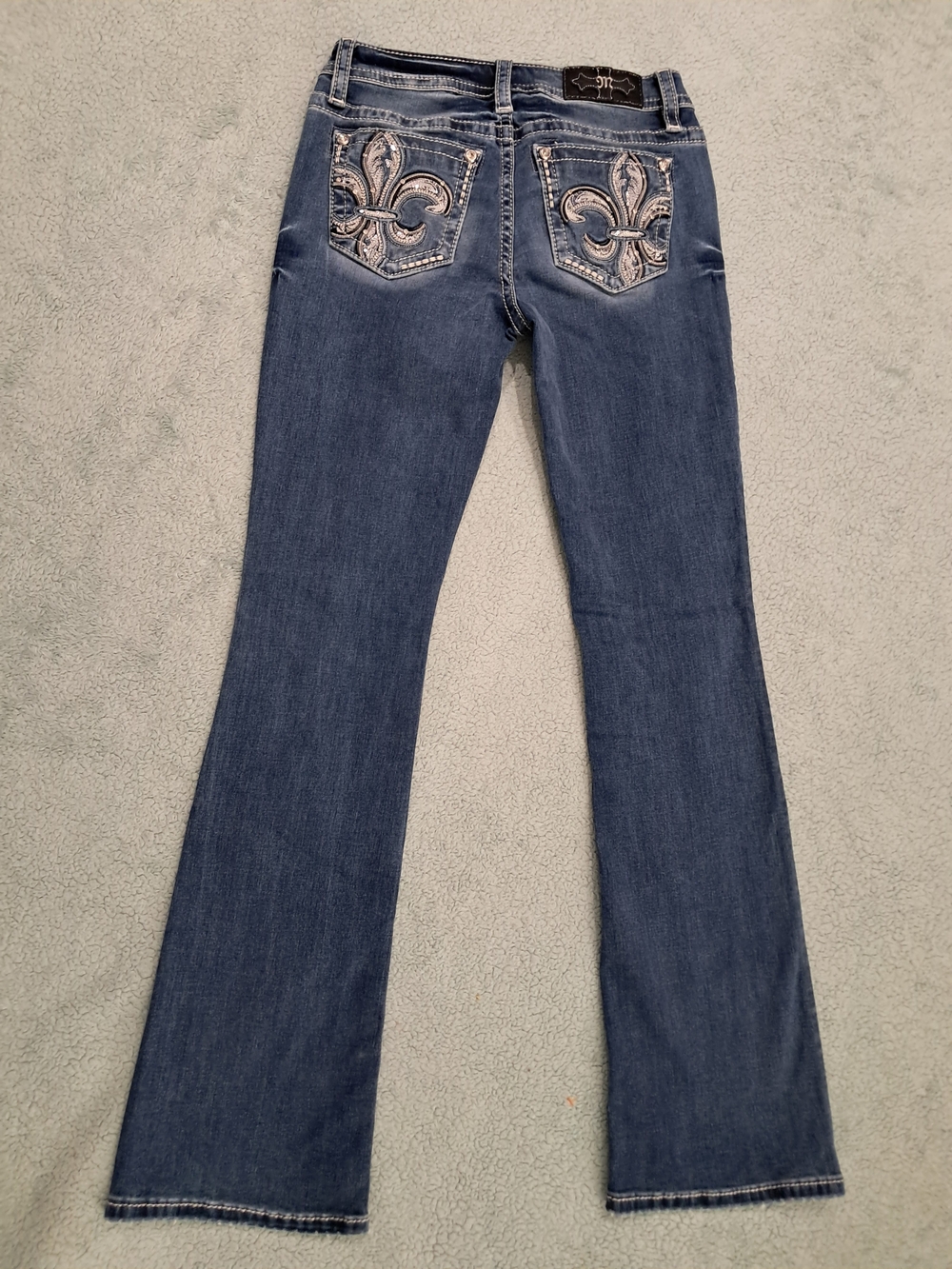 Miss Me Low Rise Bootcut Jeans - Picture 2 of 8